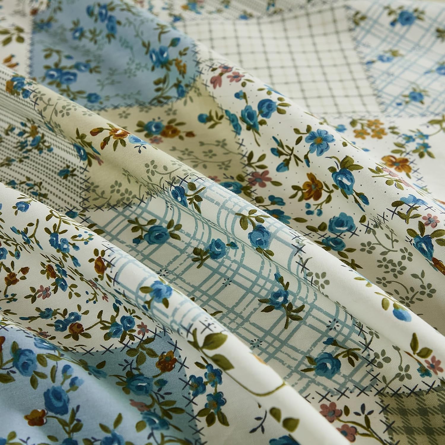 Blue Botanical Patchwork Duvet Set, gallery image 7