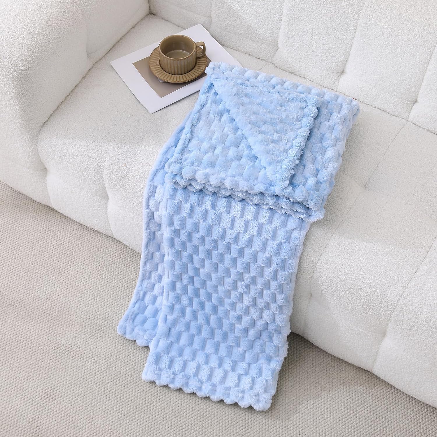 Sky Blue Jacquard Fleece Throw, gallery image 2